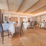 Manowce Palace 4* Trzebieradz