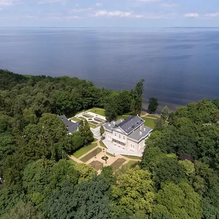 Manowce Palace * Trzebieradz