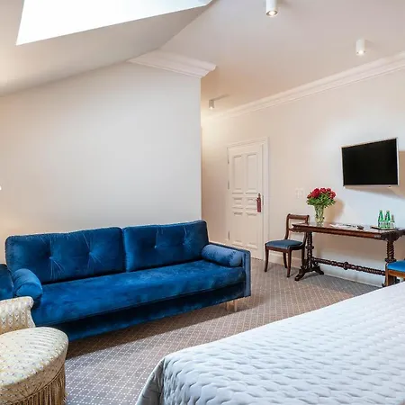 Pensjonat Manowce Palace Trzebieradz