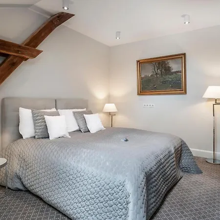 Manowce Palace Pensjonat