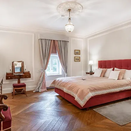 Manowce Palace * Trzebieradz