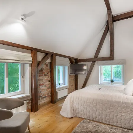 Pensjonat Manowce Palace