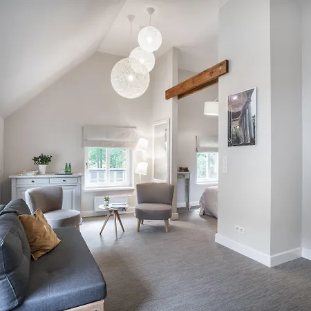 Manowce Palace Pensjonat Trzebieradz