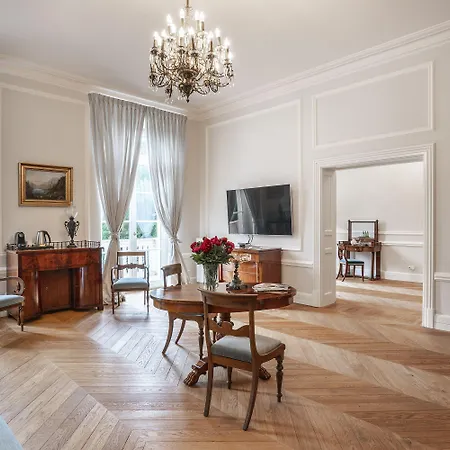 Vendégház Manowce Palace 4*