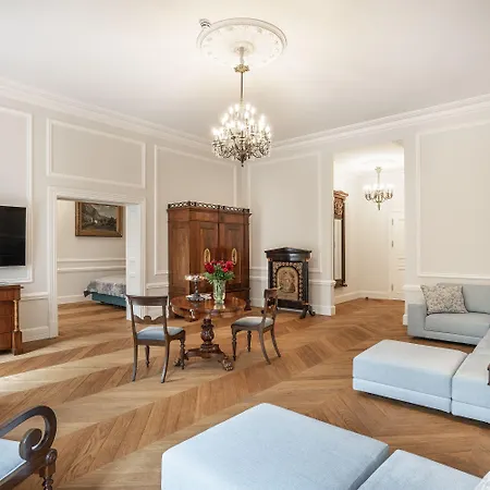 Manowce Palace 4*