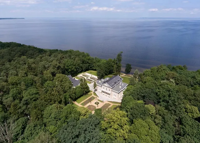 Manowce Palace 4* Trzebieradz