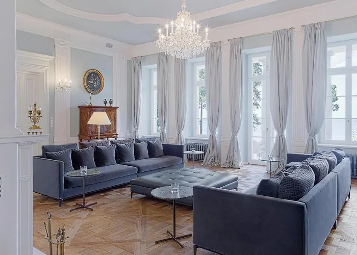 Manowce Palace 4* Trzebieradz