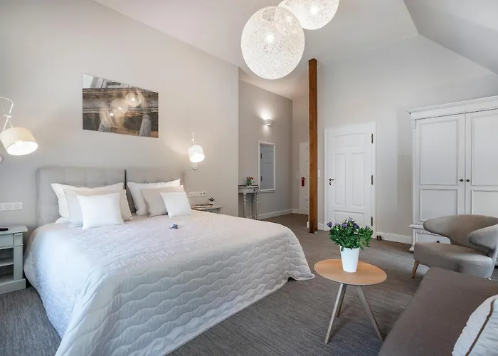 Manowce Palace Gæstehus 4*