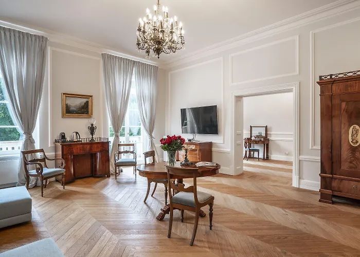 Pensión Manowce Palace 4*